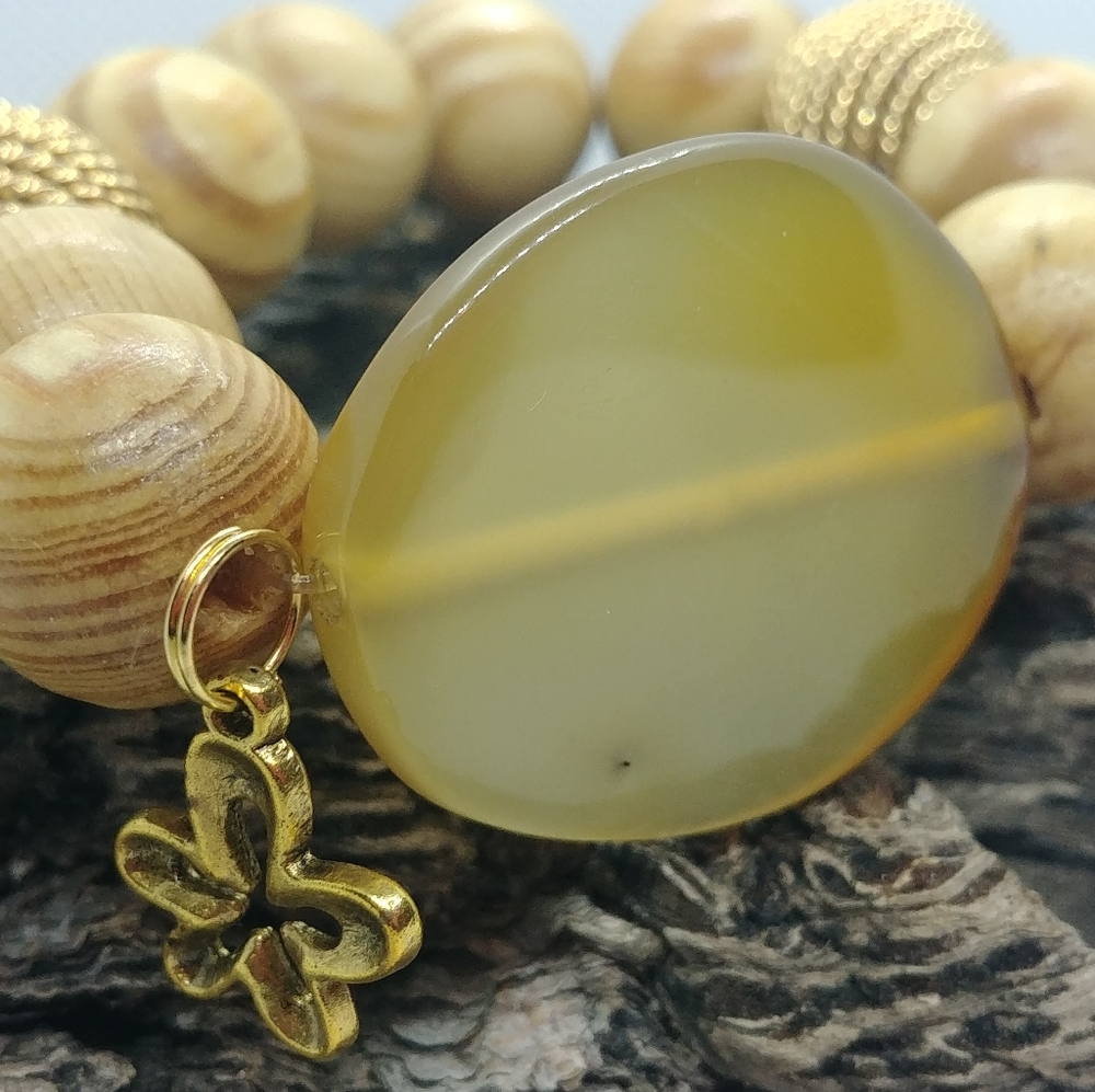 Gorgeous bracelet